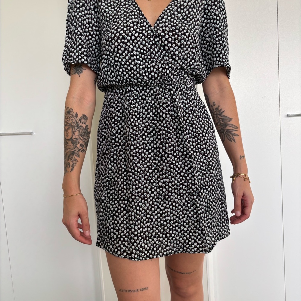 Black and White floral backless mini dress